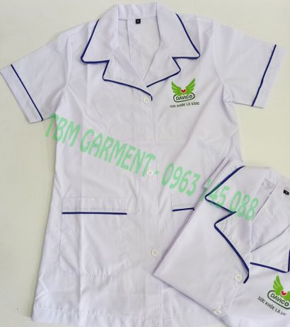 May áo blouse dược sĩ TPHCM | In thêu logo theo yêu cầu cho Dược phẩm Davico